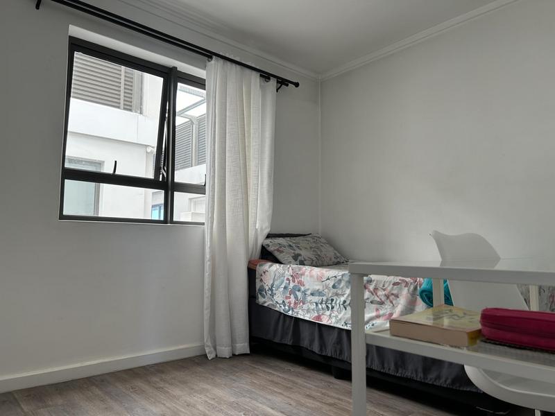 2 Bedroom Property for Sale in Zonnebloem Western Cape